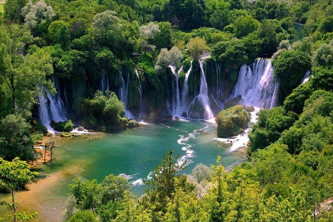 3 Different Natural Wonders Waterfall Tours in ANTALYA - The store stop problem: how to handle it without losing the waterfalls