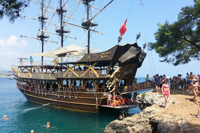 6-Hour Kemer Pirate Boat Tour with Open-Buffet Lunch from Antalya - Key Things You’ll Notice On This Boat Day