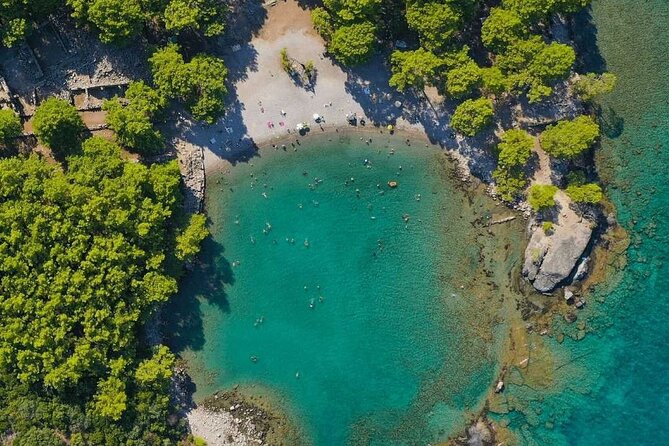 6-Hour Kemer Pirate Boat Tour with Open-Buffet Lunch from Antalya - Who This Boat Tour Suits Best (And Who Should Skip It)