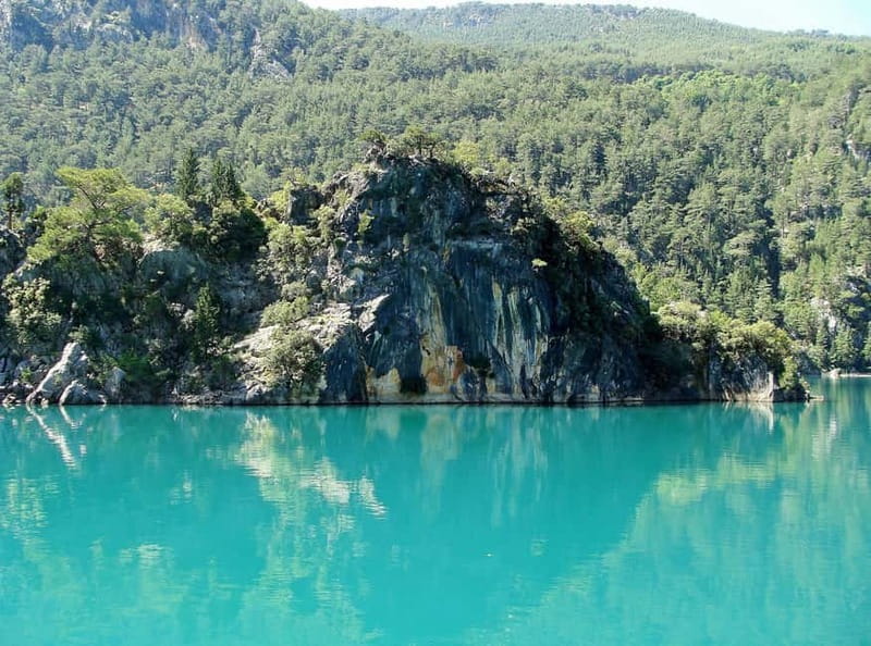 Antalya-Alanya-Side: Green Canyon Boat with Lunch&Transfers - Swim stop at the canyon: Relaxation, not a high-pressure activity