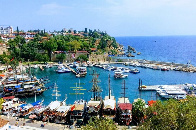 Antalya /Belek : Guided City Tour w/Cable Car & Waterfalls & Boat - Hadrian’s Gate and Kaleiçi: History Meets Streets for Shopping Browsing