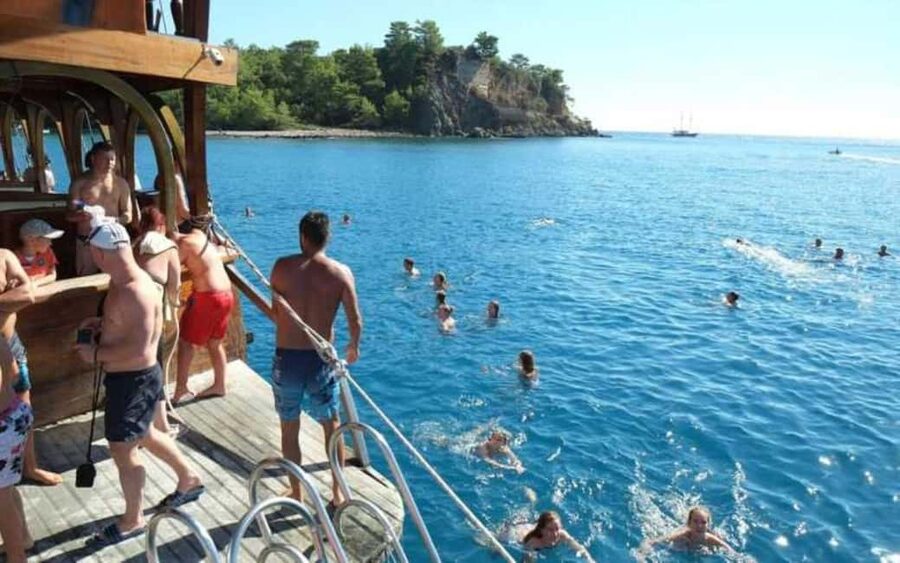Antalya Boat Tour: Düden Waterfall, Swim & Soft Drinks - Key highlights at a glance