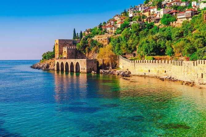 Antalya City Tour cenic Boat Trip and Waterfall - Konyaalti lunch by the water: where the day regains its comfort