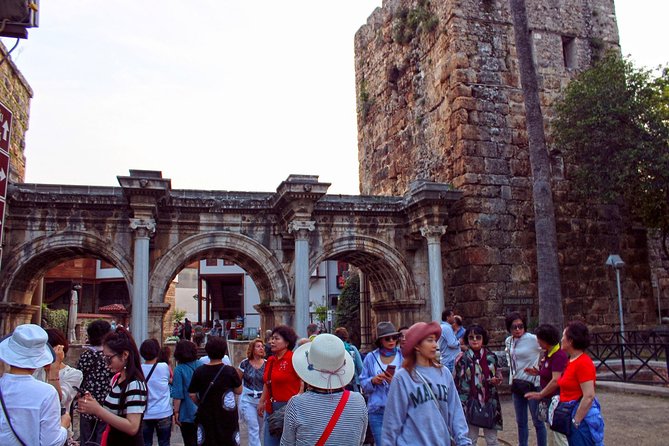 Antalya: City Tour with Boat Trip, Old Town & Waterfalls - The silversmith stop (Talya Gümüş) and the reality of shopping pressure