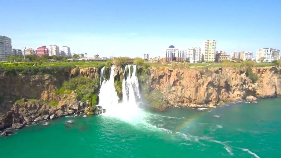 Antalya: Duden Waterfall Relax Boat Trip with Lunch - Boat Vibe and Ride Conditions: Relax vs Party Boat Energy