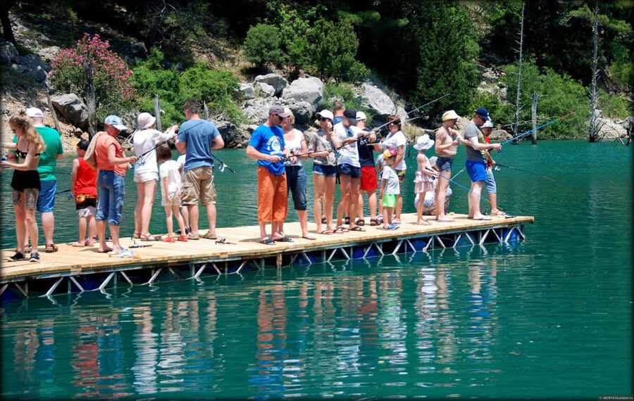 Antalya: Green Canyon Boat Trip with Lunch and Drinks - Swimming stop: clear water, but bring a towel and be ready for cold