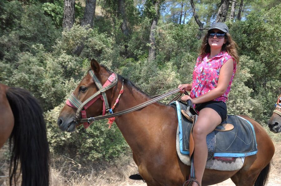Antalya Horse Safari - Photo rules, beach timing, and the extra-cost reality