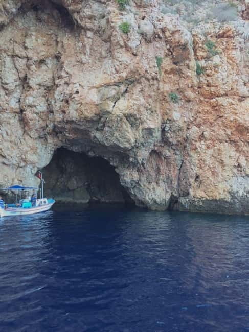 Antalya/Kemer: Adrasan Bays Boat Tour With Lunch - Hacıvat Bay: The Shadow-Play Rocks You Can Point Out