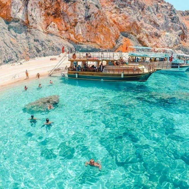 Antalya/Kemer: Adrasan Bays Boat Tour With Lunch - Crowds, Boats, and the Real Waterline Tradeoff