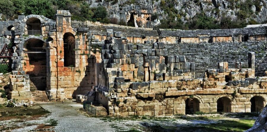 Antalya/Kemer: Kekova Sunken City, Demre & Lycia Day Tour - Lunch stop in Demre: fuel up before the sea day