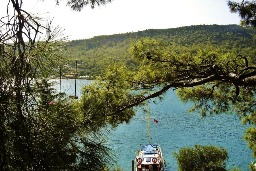 Antalya/Kemer: Pirate Party Boat Trip w/Lunch incl. Transfer - What the pirate boat really feels like, food, drinks, and extras