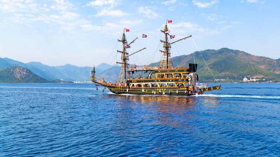 Antalya/Kemer: Pirate Party Boat Trip w/Lunch incl. Transfer - Tips to make the most of it (and avoid little surprises)