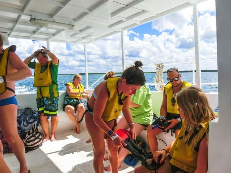 Antalya/Kemer: Scuba Diving Experience with 2 Dives & Lunch - The second underwater session at Ay ışığı plaj: more confidence, still close control