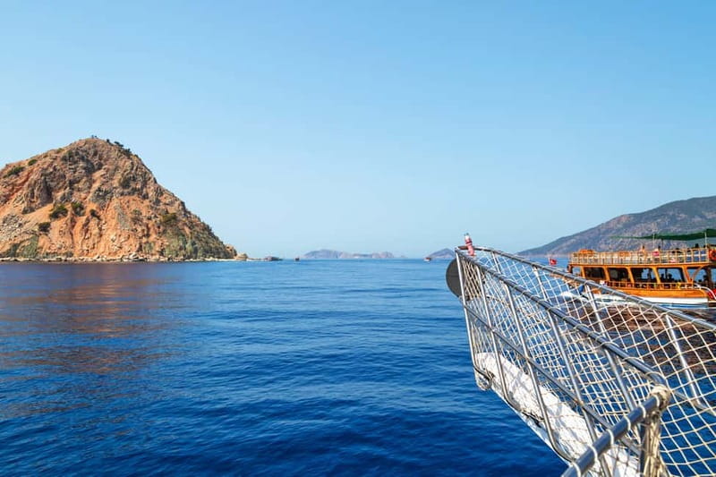 Antalya/Kemer: Suluada & Adrasan Boat Trip with Lunch - Leaving Adrasan by Yacht: Cliffs, Caves, and Wildlife Odds