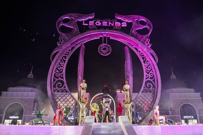 Antalya Land of Legends Night Show and Spectacular Boat Parade - The Spectacular Boat Parade: the part people remember