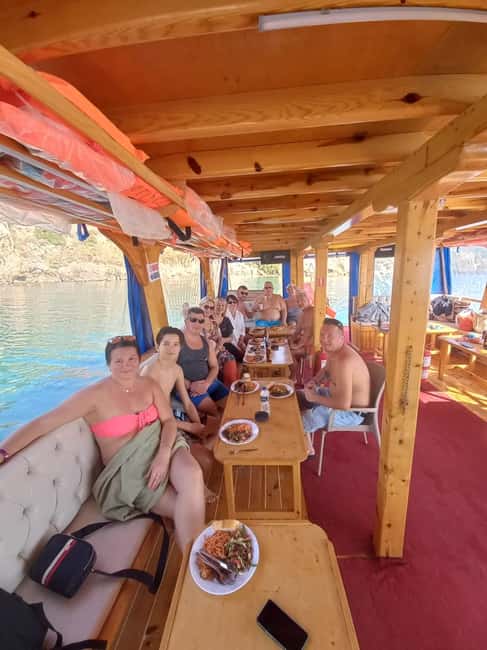 Antalya Lara,Kundu Relax Boat Trip - The relaxed format vs the disco party element