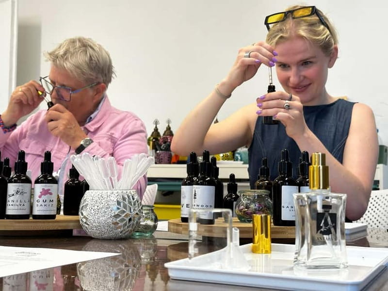Antalya Old Town: Perfume Workshop Antalya with 100+Essences - Your labeled 50ml bottle, ready-to-use