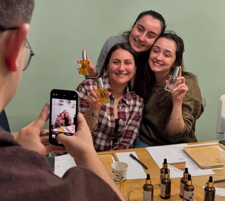Antalya Old Town: Perfume Workshop Antalya with 100+Essences - Tips to make your fragrance taste like your taste
