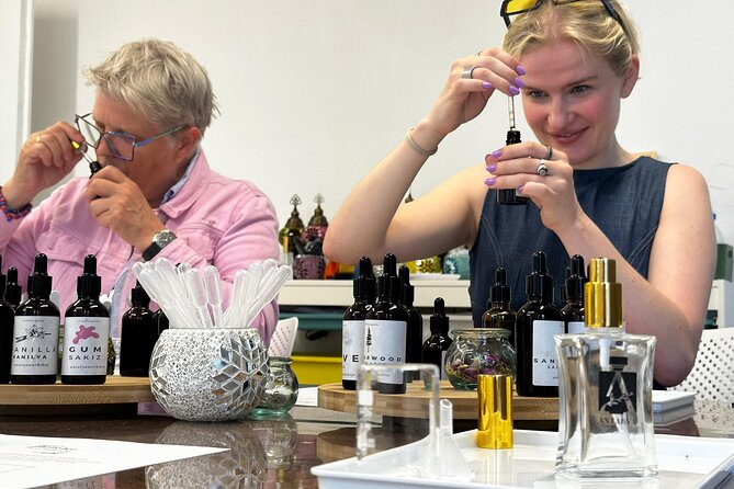 Antalya Old Town : Perfume Workshop with 90+ Essences - The scent menu you use, and how it stays manageable