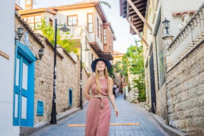 Old Town Walking Tour with Turkish Tea and Baklava