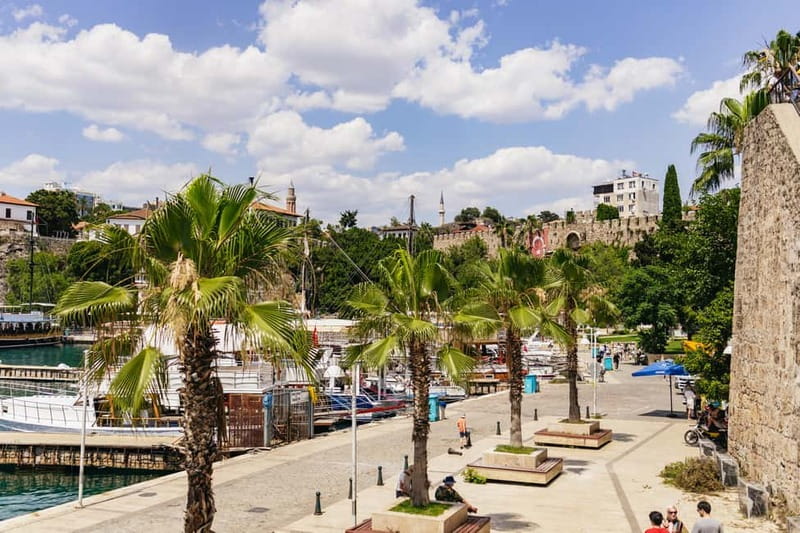 Antalya: Old Town with Aquarium or Cable Car & Waterfalls - Antalya Aquarium Option: Underwater Tunnels and Indoor Calm
