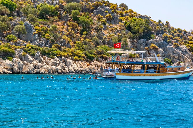 Antalya: Panoramic Bus with 1-Hour Boat trip incl. Lunch - Lunch Included: What You Can Expect From an Organized Food Stop