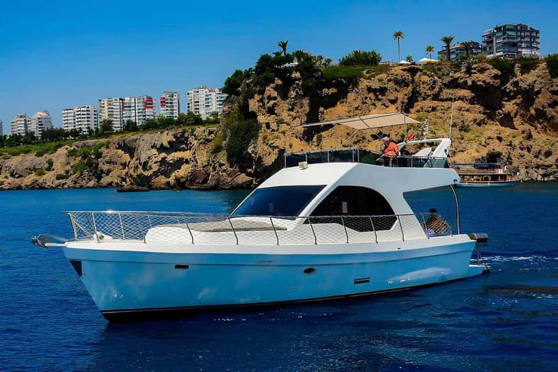 Antalya: Private Yacht Charter with Optional Gourmet Meal - Food, champagne, and the kind of service that leaves you space
