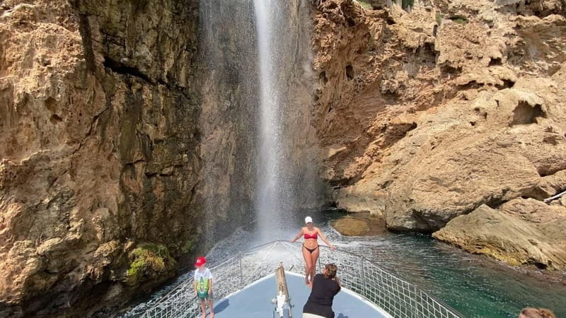 Antalya: Private Yacht Charter with Optional Gourmet Meal - 3 hours or 4 hours, and how the upgrade changes the mood