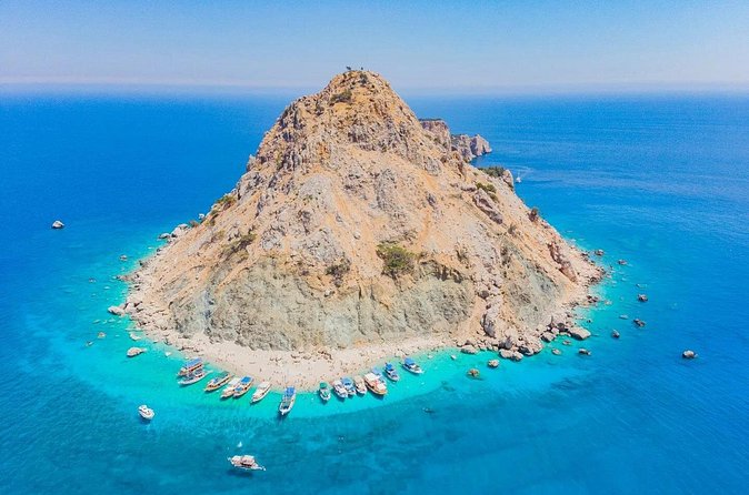 Antalya Suluada Boat Trip w/Lunch & Pickup (Maldives of Turkey) - Boat comfort, music volume, and why earplugs can help