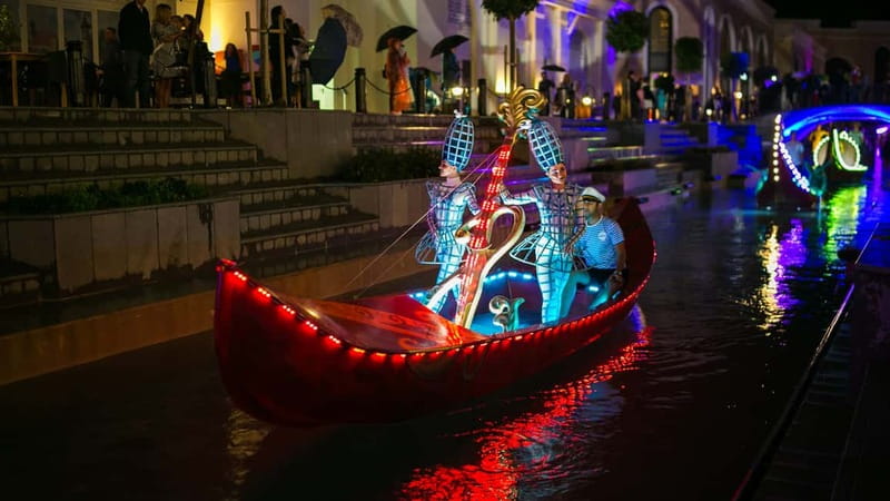 Antalya: The Land of Legends Night Show & Shopping Avenue - Land of Legends Night Show: what you are really buying