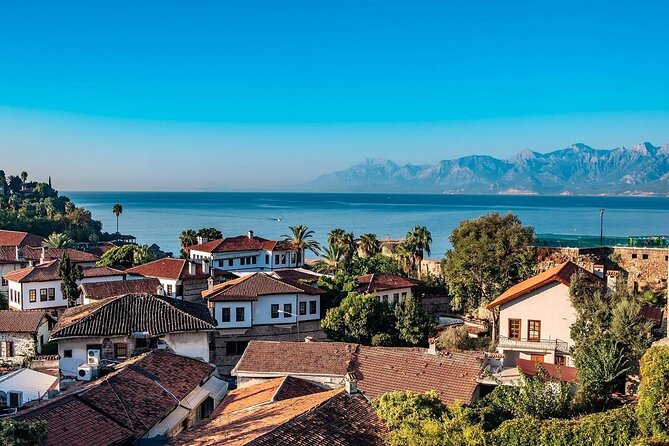 Antalya Waterfalls Old Town and Boat Trip City Tour - Shopping stops and free time, how to keep control of your day