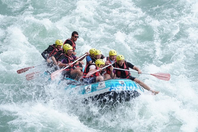 Canyoning and Rafting Adventure - Guide Energy and Group Size: What “Up to 15 Travelers” Means for You