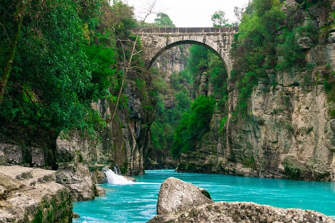 Canyoning and Rafting Adventure incl. Lunch from Antalya - Lunch by the River: Real Food, Minimal Stress