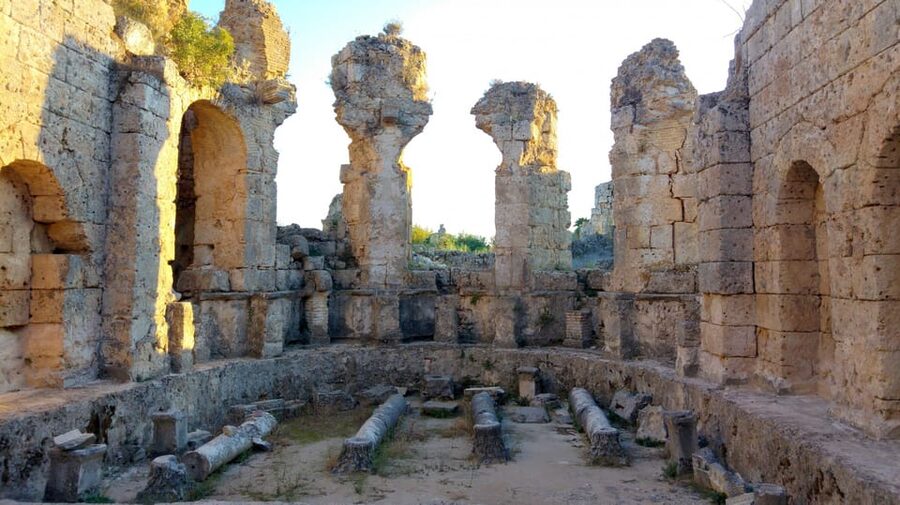 Day Tour of Ancient Roman Sites with Lunch and Guide - Price and Value: Where $53 Really Lands After Entry Fees