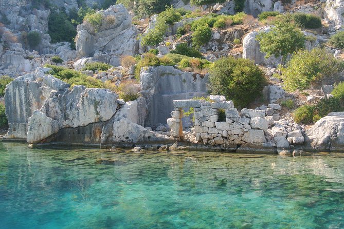 Demre St Nicholas, Myra, Kekova Sunken City Boat Tour - Stop One in Myra Antik Kenti: Amphitheater Views and Lycian Tombs