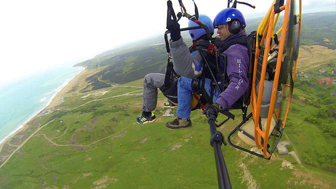Experience Excitement With Paramator or paragliding. - The big idea: a short paramotor flight that feels like a real break