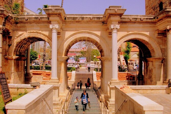 Explore The Old Town With Local Taste - Kecili Park and Hıdırlık Tower: city walls, harbor views, Roman-era traces