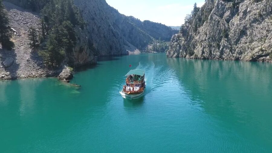 From Antalya: Green Canyon Full-Day Tour with Lunch - Lunch by the water, what you can expect to eat