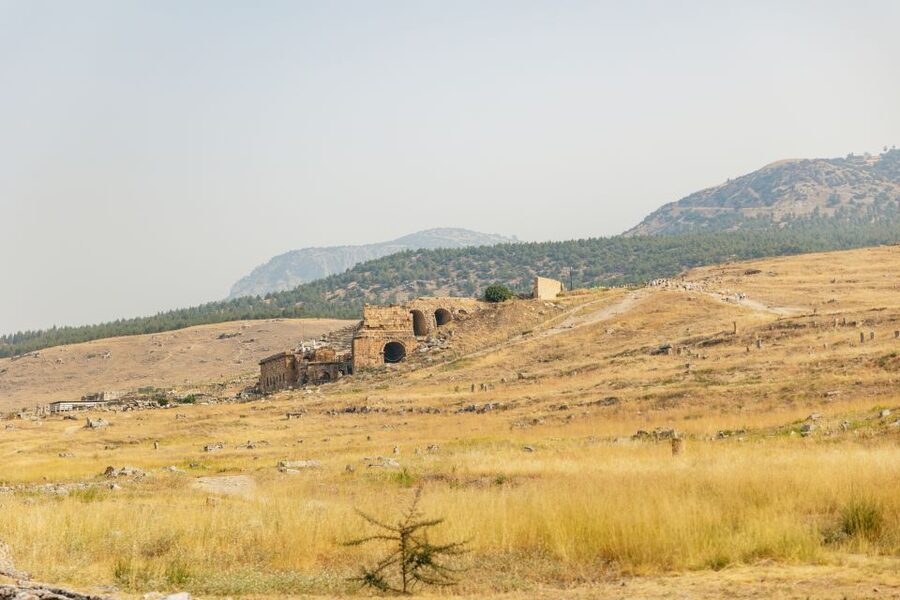From Antalya/Kemer: Pamukkale and Hierapolis Tour with Lunch - The Guide Makes or Breaks the Experience