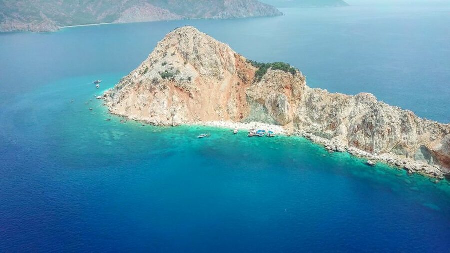 From Antalya or Kemer: Suluada Island Boat Trip with Lunch - Boat comfort, onboard staff, and the photographer perk