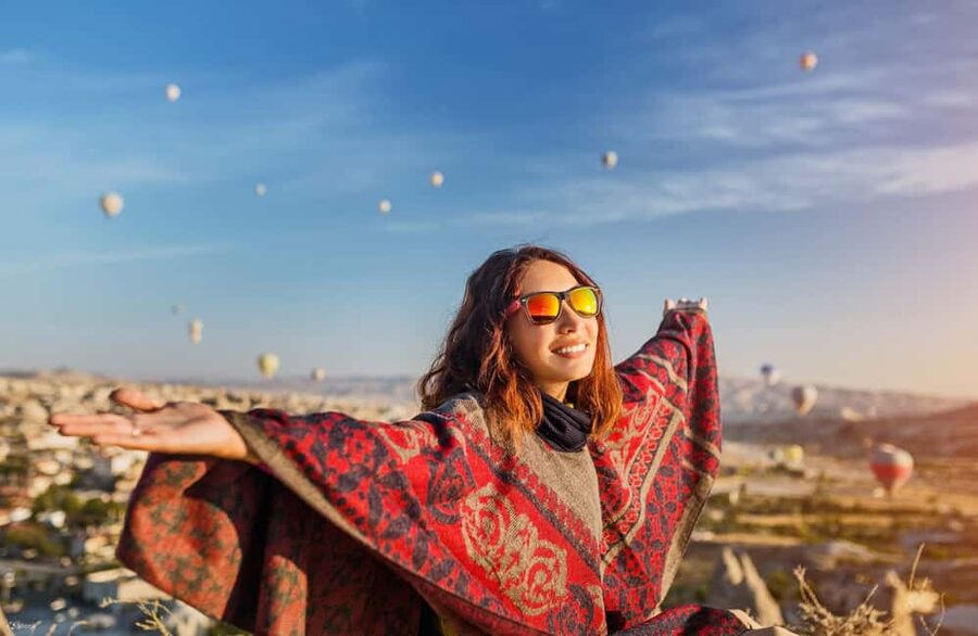 From Antalya/Side: Cappadocia 2 Days Trip w/Cave Hotel - Göreme Open-Air Museum with live guidance, not just photos