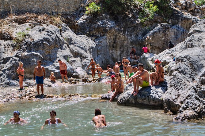 Jeep Safari at Taurus Mountains from Kemer - Kesme Boğaz Canyon in Kuzdere: the short stop with plant-spotting value