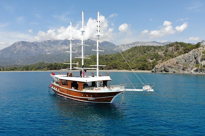 Kemer Bay Blue Cruise from Kemer - Family-friendly comfort, with one real heads-up