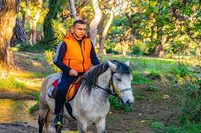 Kemer Horse Riding Experience with Transfer - The 1-hour horseback ride through villages and Kemer area scenery