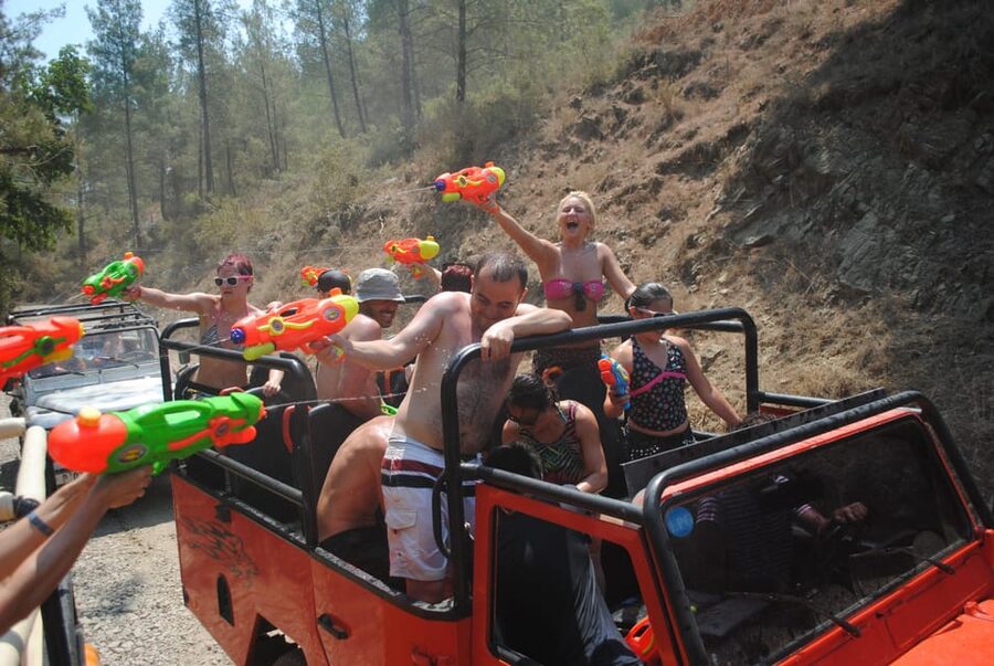 Kemer Jeep Safari, pick up from Beldibi, Kiris, Goynuk - Off-Road Driving on Taurus Tracks: Adrenaline, Dust, and Real “Rough Road” Time