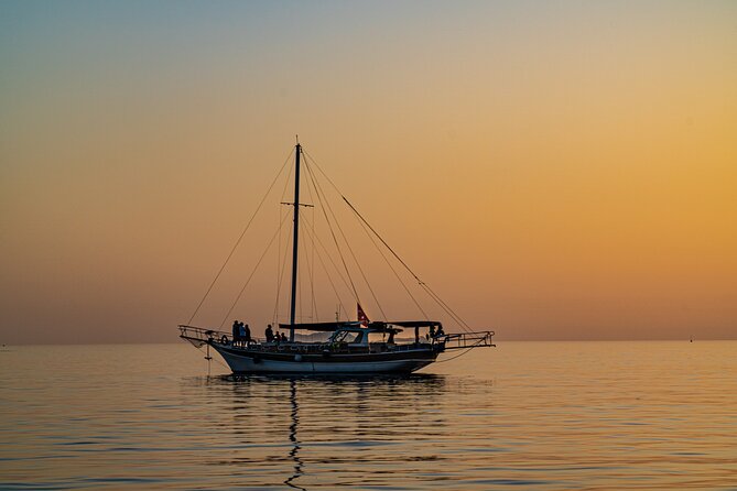Kemer Pirate Boat Tour - Hotel Pickup, Drop-Off, and the 30 km Outside Antalya Rule