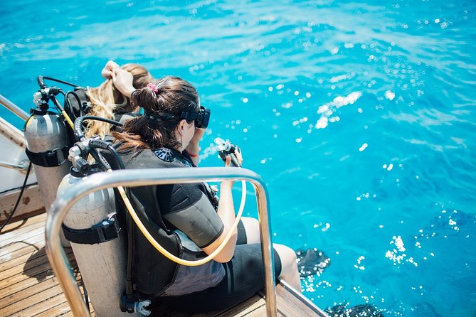 Kemer Scuba Diving Tour Incl. Lunch with Opt. Hotel Transfer - A full-day schedule with up to two underwater sessions