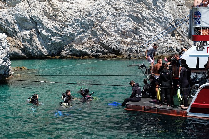 Kemer Scuba Diving Tour Incl. Lunch with Opt. Hotel Transfer - Boat comfort in Kemer: relaxing time on water, but plan for heat