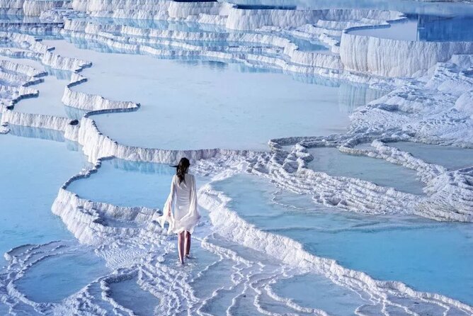 Pamukkale and Hierapolis Full-Day Guided Tour from Kemer - Lunch, bus comfort, and group size that still feels manageable