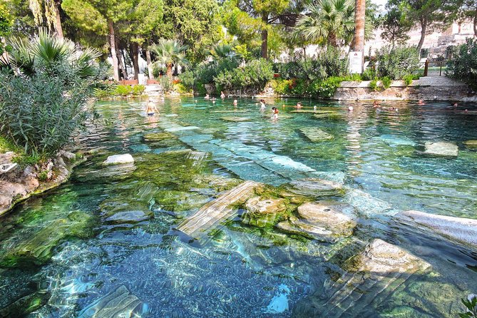 Pamukkale, Cleopatra’s pool, Hieropolis from Antalya with lunch - Oz Ra Textile Export: A quick shopping stop after lunch